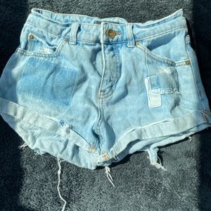 Billabong shorts
